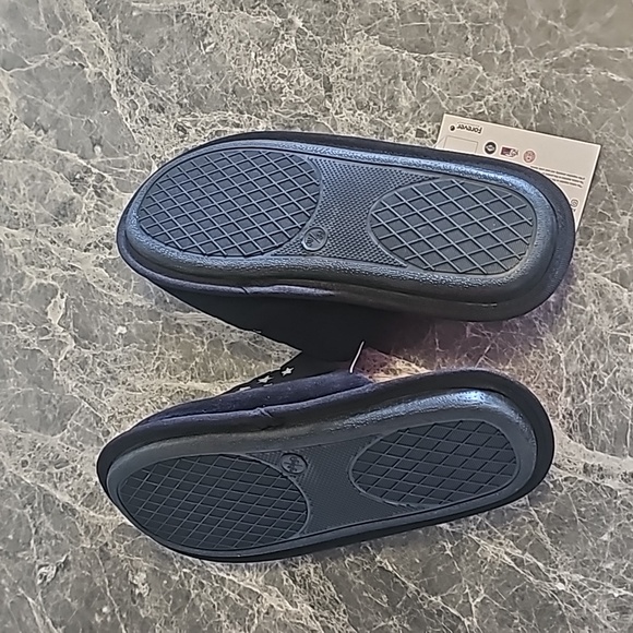 BETTY BOOP Embroidered Betty Boop Slippers - Picture 5 of 6